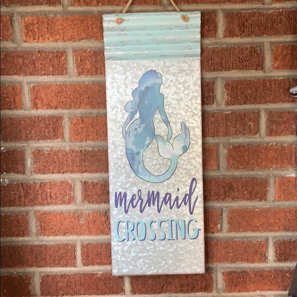 🎉⭐️Host Pick🎉⭐️ Metal Mermaid crossing sign